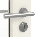 Detailansicht der Oberfläche von GARANT Doppelflügeltür Como Weißlack mit Lichtausschnitt CL2 mit Zarge