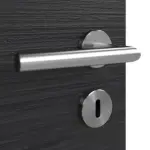 Detailansicht der Oberfläche von HÖRMANN Doppelflügeltür Schiefer Schwarz Proline Concepto mit Lichtausschnitt LA 24 mit Zarge