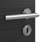 Detailansicht der Oberfläche von HÖRMANN Doppelflügeltür Schiefer Schwarz Proline Concepto mit Lichtausschnitt LA 6 Raute mit Zarge