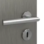 Detailansicht der Oberfläche von WESTAG Doppelflügeltür Acciaio Hamilton FX 5000 Fenix NTA mit Lichtausschnitt LA-1B bandseitig inkl. Zarge