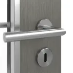 Detailansicht der Oberfläche von WESTAG Doppelflügeltür Acciaio Hamilton FX 5000 Fenix NTA mit Lichtausschnitt LA-100 inkl. Zarge