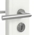 Detailansicht der Oberfläche von WESTAG Doppelflügeltür Sira Weiß ähnl. RAL 9003 Westalack Soft mit Lichtausschnitt LA-1000 inkl. Zarge