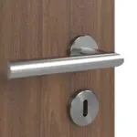 Detailansicht der Oberfläche von WESTAG Doppelflügeltür Nussbaum Trentino NU 717 Portalit CPL mit Lichtausschnitt LA-3Q inkl. Zarge