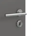 Detailansicht der Oberfläche von Huga Doppelflügeltür Signum 23 Hygge grau RAL 7037 Lack Concept mit Zarge