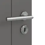 Detailansicht der Oberfläche von Huga Doppelflügeltür Signum 44 Hygge grau RAL 7037 Lack Concept mit Zarge