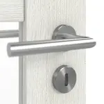 Detailansicht der Oberfläche von CLASSEN Doppelflügeltür Havana M3 Norwegische Esche CPL mit Lichtausschnitt inkl. Zarge