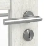 Detailansicht der Oberfläche von CLASSEN Doppelflügeltür Havana M6 Norwegische Esche CPL mit Lichtausschnitt inkl. Zarge