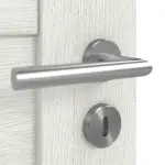 Detailansicht der Oberfläche von CLASSEN Doppelflügeltür Havana M7 Norwegische Esche CPL mit Lichtausschnitt inkl. Zarge