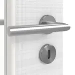 Detailansicht der Oberfläche von LEBO Doppelflügeltür Cotton Like Weiß ähnl. RAL 9016 Versio mit Lichtausschnitt LA 24 schlossseitig inkl. Zarge