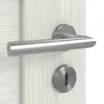 Detailansicht der Oberfläche von CLASSEN Doppelflügeltür Lukka M1 Norwegische Esche CPL inkl. Zarge 