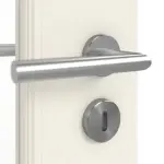 Detailansicht der Oberfläche von GARANT Doppelflügeltür Parma Weißlack mit Lichtausschnitt PFL2 Sprosse SP4 mit Zarge