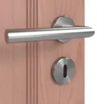 Detailansicht der Oberfläche von Doppelflügeltür TE-18 Buche Massivholz mit Zarge