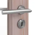 Detailansicht der Oberfläche von Doppelflügeltür TE-20 Fichte astarm Massivholz mit Zarge