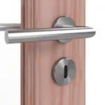 Detailansicht der Oberfläche von Doppelflügeltür TE-23 Lärche Massivholz mit Zarge