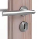 Detailansicht der Oberfläche von Doppelflügeltür TE-41 Fichte astarm Massivholz mit Zarge