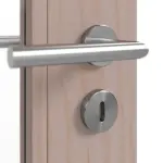 Detailansicht der Oberfläche von Doppelflügeltür TM-32 Kiefer astarm Massivholz mit Zarge