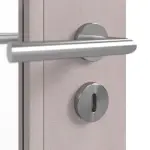 Detailansicht der Oberfläche von Doppelflügeltür TM-33 Buche weiß pigmentiert lackiert Massivholz mit Zarge