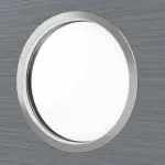 Detailansicht des Lichtausschnitts von Strukturiert Hygge Grau LA Bullauge Basic Innentür - Huga