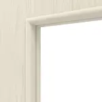 Detailansicht des Lichtausschnitts von Lärche lasiert LA 24 bandseitig Basic Durat Schiebetür - Huga