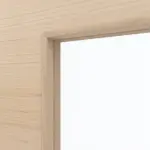 Detailansicht des Lichtausschnitts von LEBO Schiebetür Can. Ahorn Matt Cross Echtholzfurniert mit Lichtausschnitt 1 LA 16-40