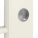 Detailansicht der Oberfläche von WESTAG Doppelflügel-Schiebetür Provence Typ 4002 Weißlack mit Lichtausschnitt Sprosse 4