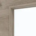 Detailansicht des Lichtausschnitts von HÖRMANN Doppelflügeltür Nordeiche quer Duradecor ProLine mit Lichtausschnitt LA 7 mit Zarge