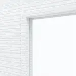 Detailansicht des Lichtausschnitts von CLASSEN Doppelflügeltür Weiß Struktur CPL 4.10 mit Lichtausschnitt mit Zarge