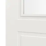 Detailansicht des Lichtausschnitts von LEBO Doppelflügeltür Kopenhagen 32 Weißlack mit Lichtausschnitt 2 LA mit Zarge