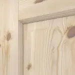 Detailansicht der Fräsung von Typ 6002-04-LA2 Kiefer Massivholz Doppelflügeltür inkl. Zarge - Radex