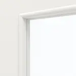 Detailansicht des Lichtausschnitts von LEBO Doppelflügeltür Ultramatt Weiß ähnl. RAL 9016 Versio mit Lichtausschnitt LA 24 schlossseitig inkl. Zarge