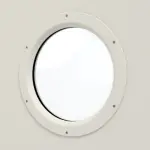 Detailansicht des Lichtausschnitts von TECKENTRUP Außentür-Set 2-flg. Stahl mit Feuerschutzfunktion EI2 90-C5-SA 62-2 mit Rundverglasung inkl. Eckzarge