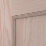 Detailansicht der Fräsung von Doppelflügeltür TE-27 Kiefer astarm Massivholz mit Zarge