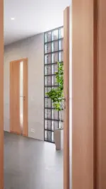 Milieuaufnahme 3 Lineo-Innentür von Westag in Buche blumig