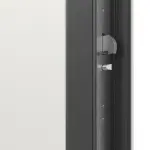 Hörmann Haustür ThermoSafe 877 RAL 9016-RAL 9016 Detail Schließer