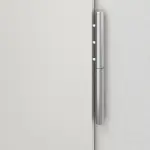 Hörmann Haustür Thermo46 400 mit Seitenteil RAL 9016-RAL 9016 Detail Bänder