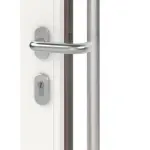 Meeth Haustür Optima 60 Golden Oak-RAL 9016 Detail Oberfläche