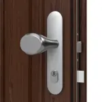 Interio Holz-Haustür Stuttgart Fichte Lasur Walnuss-Optik Tabak Detail Drücker