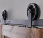 Detail von Schiebetürsystem Wheel Top Schwarz für Holztüren - Intersteel