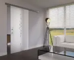 Wohnmilieu mit Modell 3008 Ganzglas Schiebetür