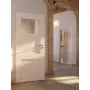CloseUp-Milieuansicht von Innentür TM-31 Fichte astig weiß pigmentiert Massivholz