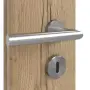 Detailansicht der Oberfläche von GARANT Zimmertür Authentic Risseiche GCK08 mit Lichtausschnitt LA-DIN Sprosse SP2