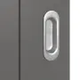 Detailansicht der Oberfläche von HÖRMANN Schiebetür Groove 44 Staubgrau RAL 7037 Lack DesignLine