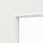 Detailansicht des Lichtausschnitts von GARANT Zimmertür Corona 832 Weißlack 9016 CePaL mit Lichtausschnitt LA-4 mittig
