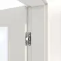 Detailansicht der Bänder von CLASSEN Innentür-Set Weiß RAL 9016 CPL 4.3 stumpfeinschlagend mit Zarge und Drücker
