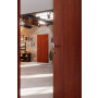 CloseUp-Milieuansicht von Mahagoni Classic Echtholzfurniert Optima Innentür - Jeld-Wen