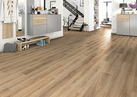 Milieu von Designboden im Flur