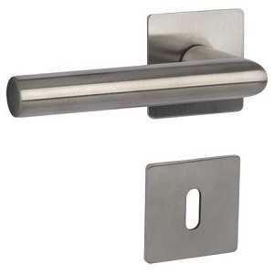 Nowoczesny wygląd z kwadratowymi rozetami