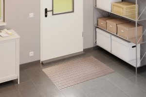 Wnętrze z matą aluminiową